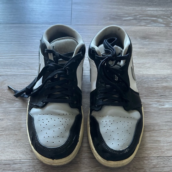 Air Jordan 1 Low ‘Smoke Grey’/ US M 7.5/ W 9 - Picture 2 of 4